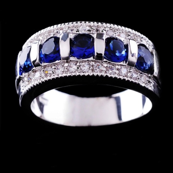 Men/women Sapphire Ring with crystals. Gold plated - Picture 4 of 4